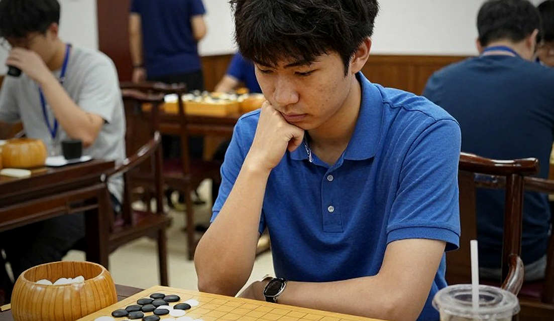 ChessBase Magazine #225: प्राग 2026 की 27 मिनीचर, अरविंद की टिप्पणियाँ और वह आर्काइव जो भारत ने नहीं बनाया